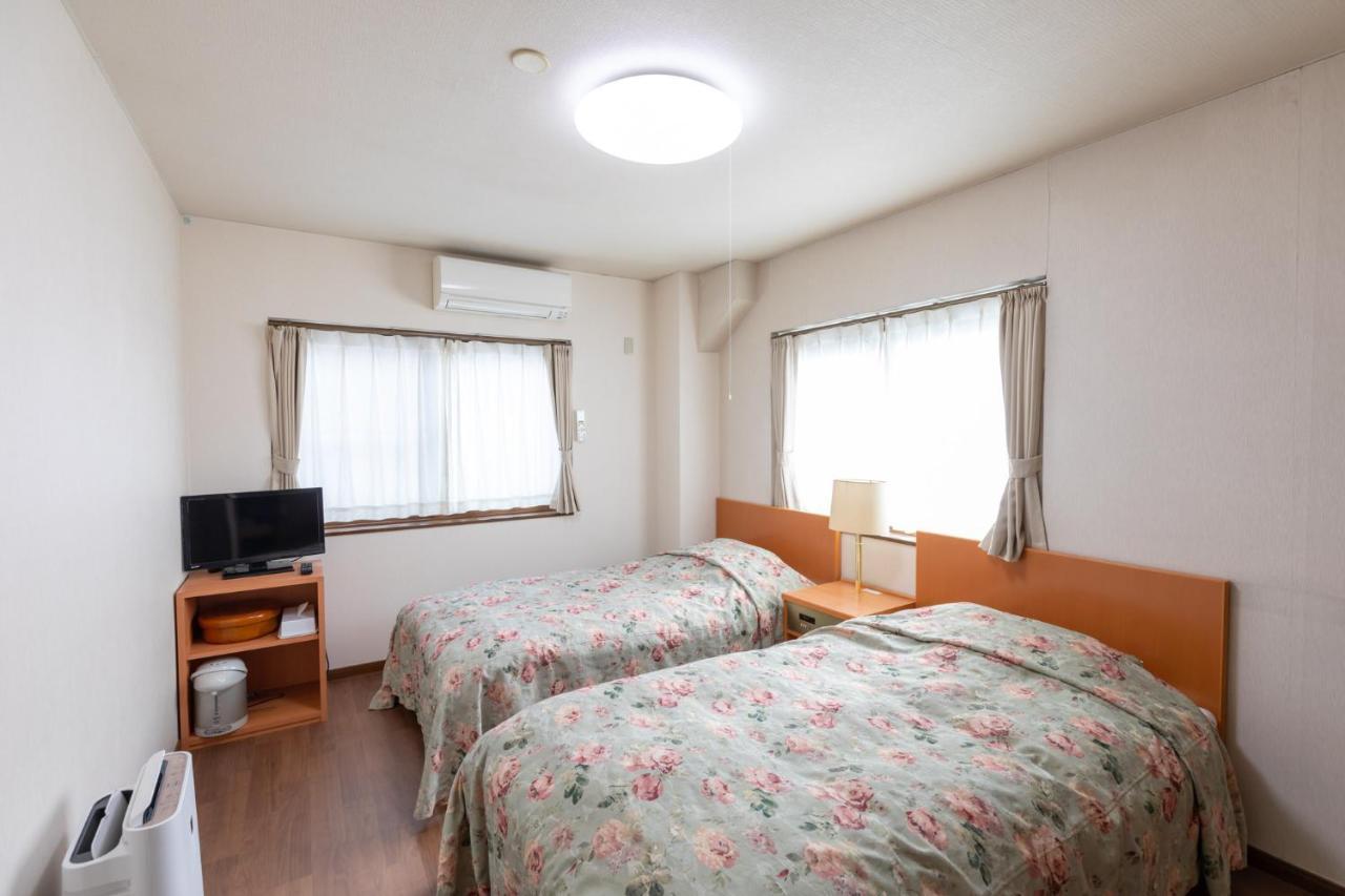 天然温泉白川郷の湯 Hotell Shirakawa-go Eksteriør bilde